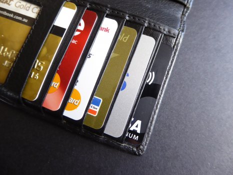 wallet with credit cards, credit card processing, flagship merchant services